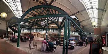 Lucien & Marinette 호텔