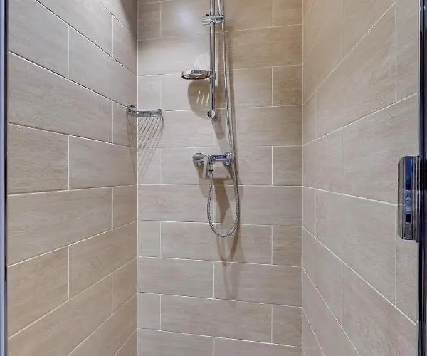 Lucien & Marinette 3* Paris