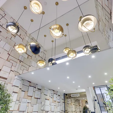 Hotel Lucien & Marinette Parigi