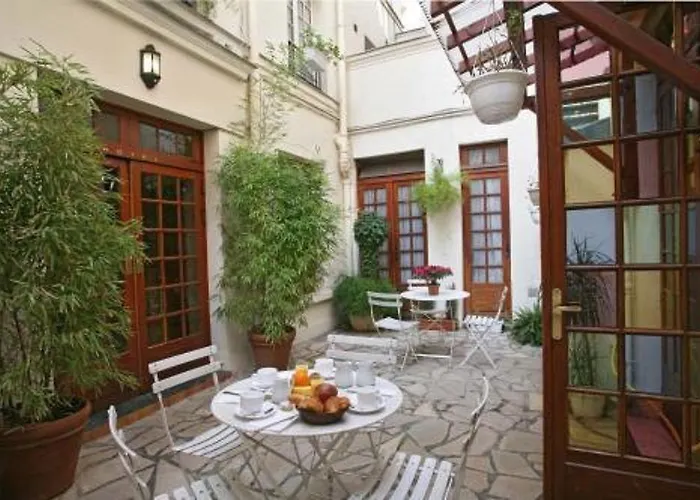 Hotel Lucien & Marinette Parigi