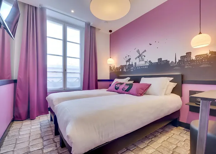 Lucien & Marinette 3*