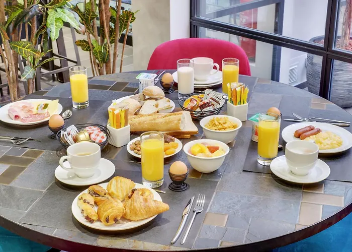 Hotel Lucien & Marinette 3*