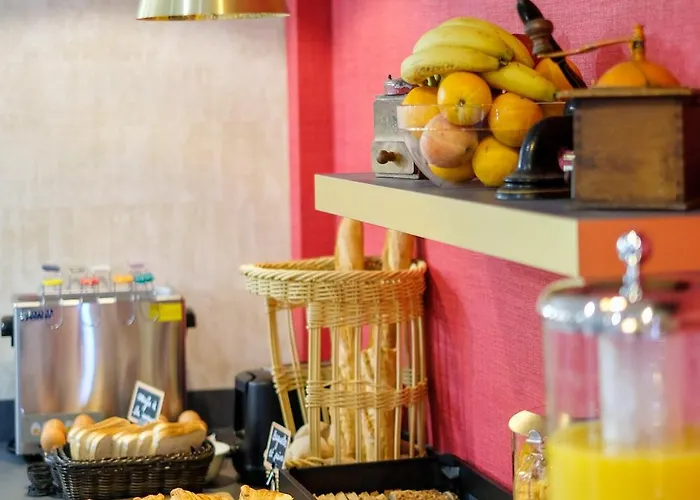 Lucien & Marinette Hotel Parigi