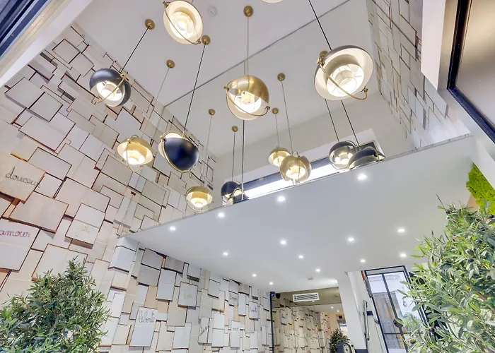 Hotel Lucien & Marinette Parigi