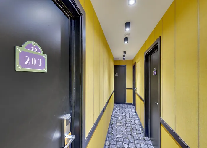 Lucien & Marinette 3*