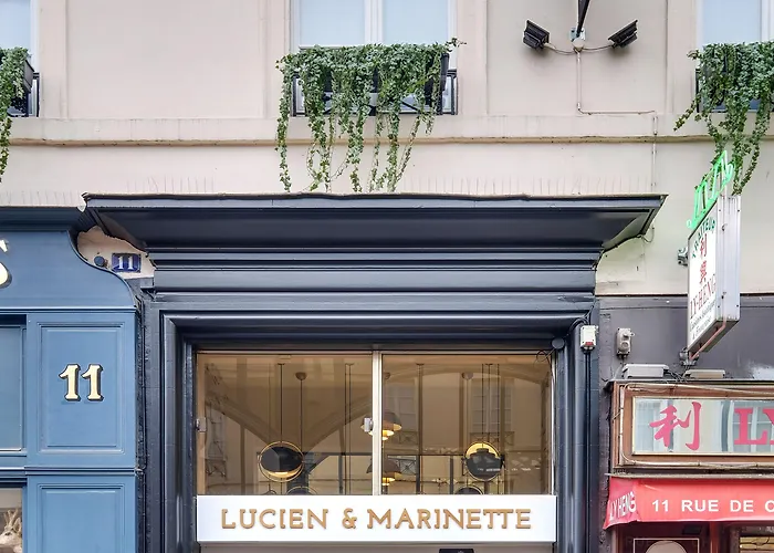 Lucien & Marinette 3*