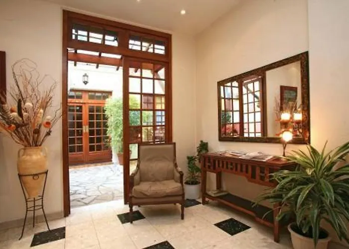 Lucien & Marinette 3* Parigi